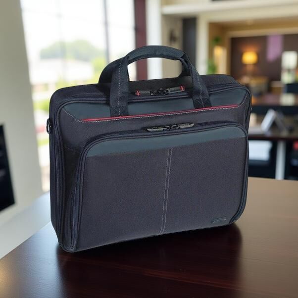 Targus CN31 Notebook Çantası 15.6'' -16'' Siyah